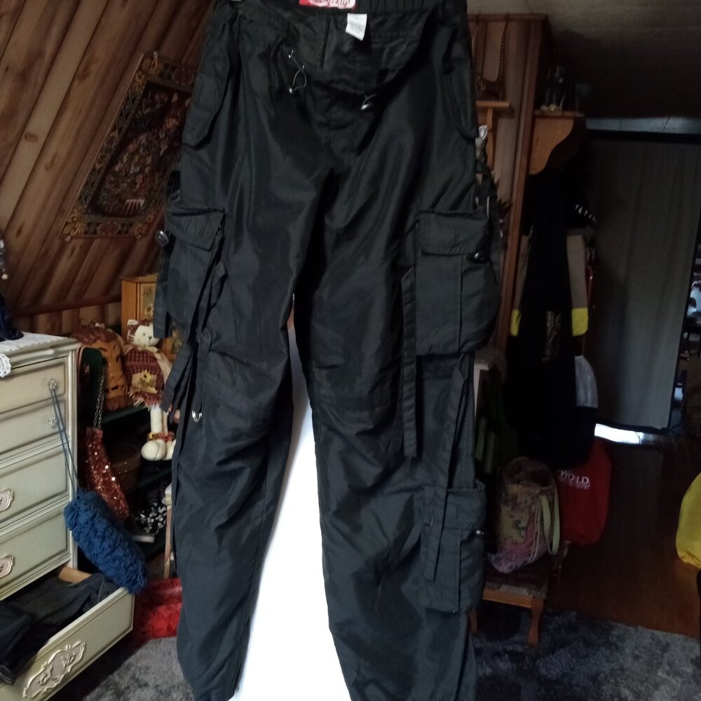 Super cool pants - Picture 2 of 11
